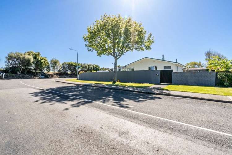 121 Russel Street Gladstone_21