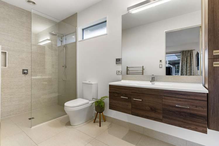 4 Eric Farley Drive Kumeu_23