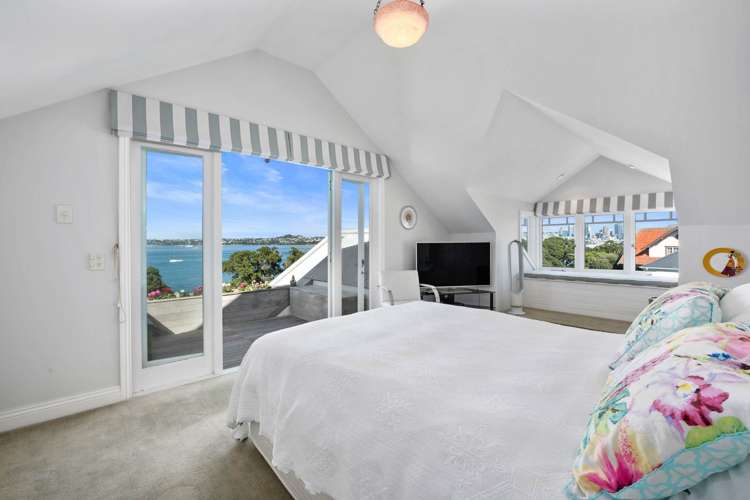 8 King Edward Parade Devonport_12