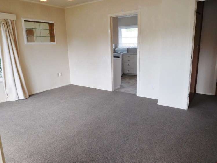 1/56 Taharoto Road Takapuna_5