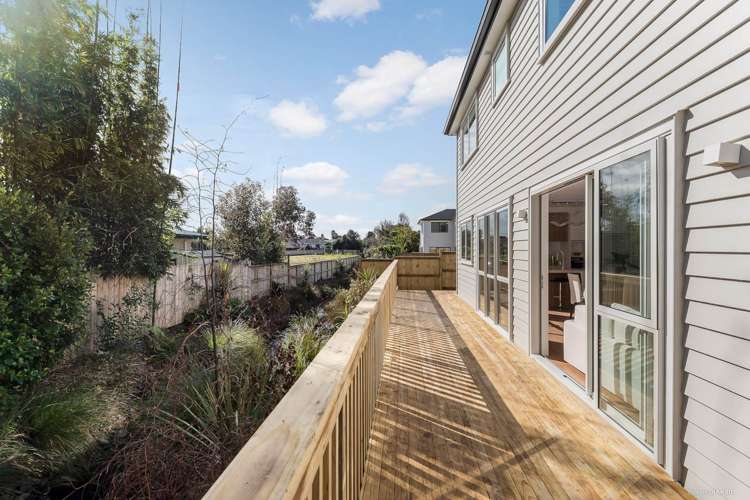 11 Ti Kouka Place Te Atatu Peninsula_17
