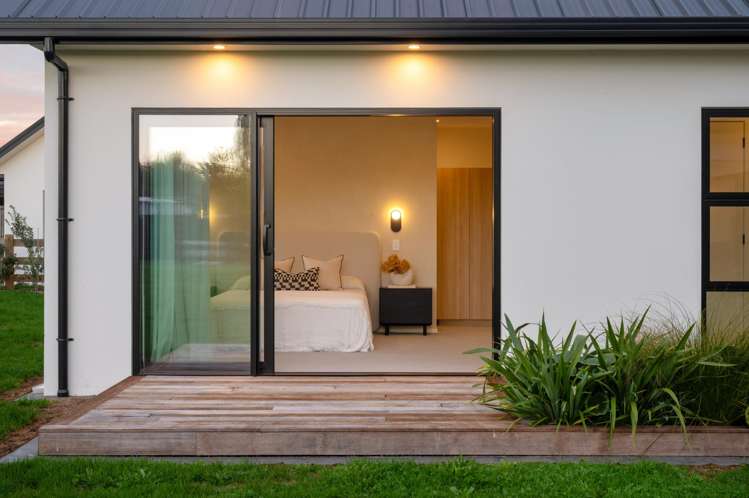 28 Captain Stone Te Kowhai_11