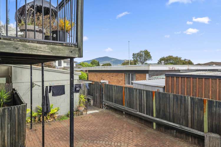 19B Grey Street Glenholme_16