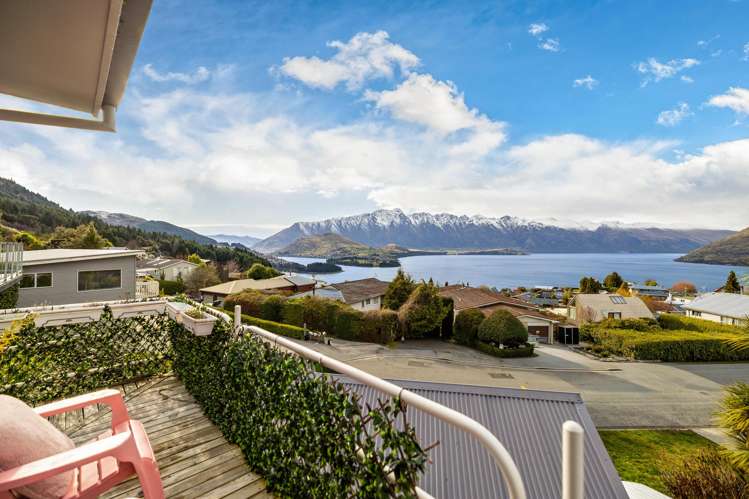 32 Avalon Crescent Fernhill/Sunshine Bay_22