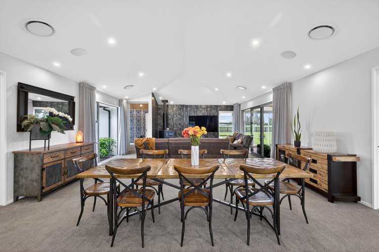 739 Robinsons Road Rolleston_6