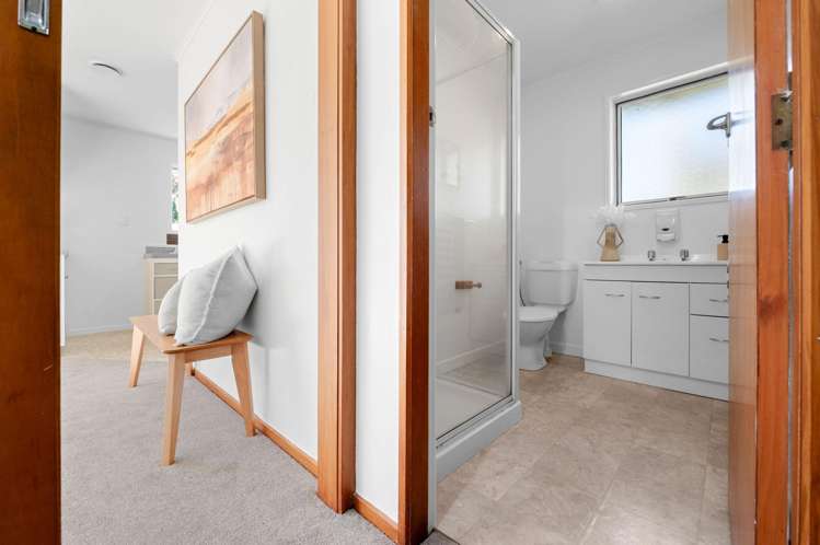 20a Fiona Place Dinsdale_13