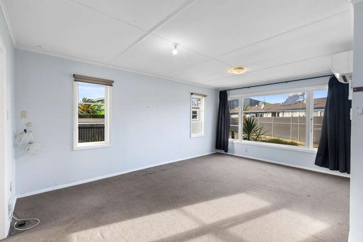 34 Pascal Street Palmerston North Central_12