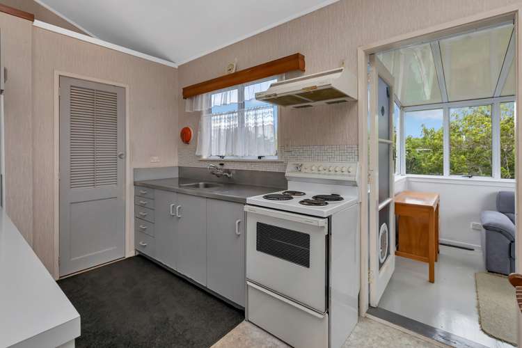 284 One Tree Point Road One Tree Point_12