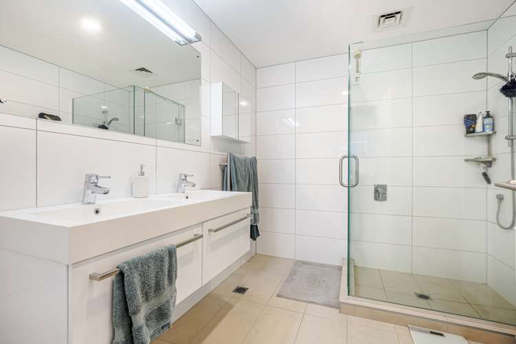 42 Eaves Bush Parade Orewa_12