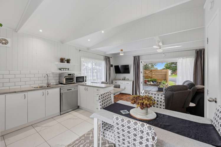 100 Torkar Road Clarks Beach_28