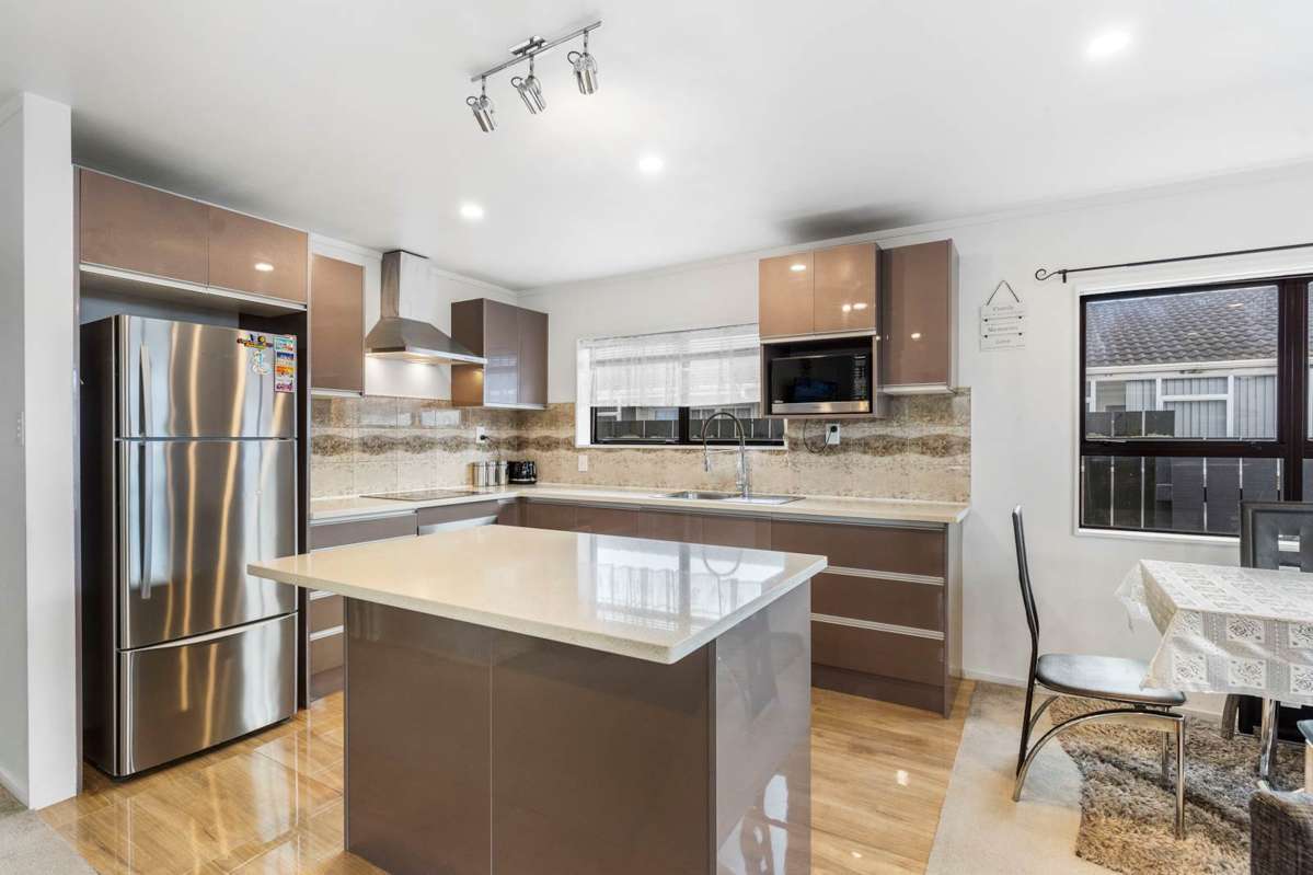 2/259 Shirley Road_5