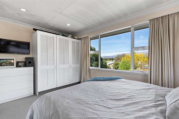 12 Newcastle Street Clyde_13