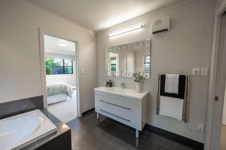 34 Chapman Street Richmond_17