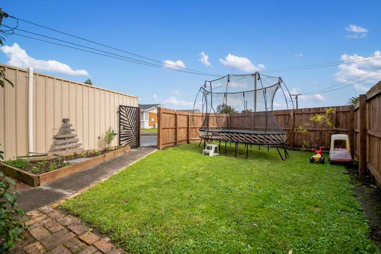 1/15 Lynette Place Mangere_9