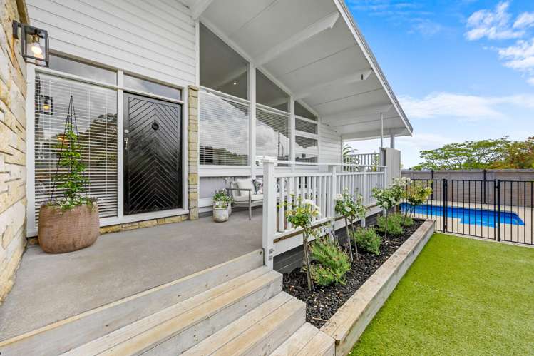 48 Ellesmere Crescent Pakuranga Heights_0