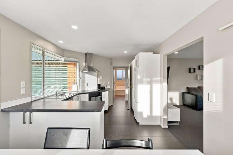 2/294 Travis Road New Brighton_7