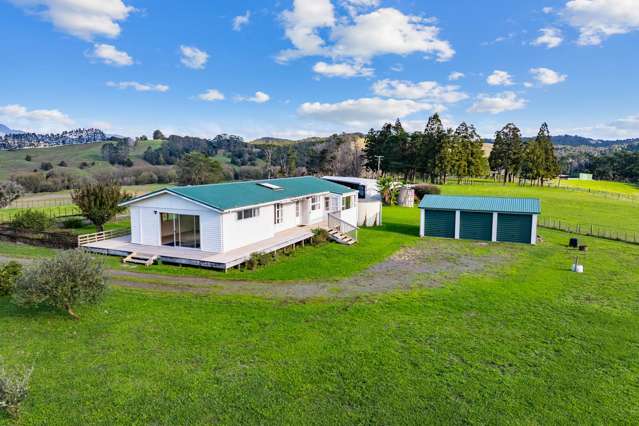 Vendors relocating – 7.60ha lifestyle block