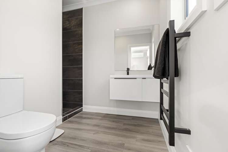 31 Jarrett Terrace Leamington_11