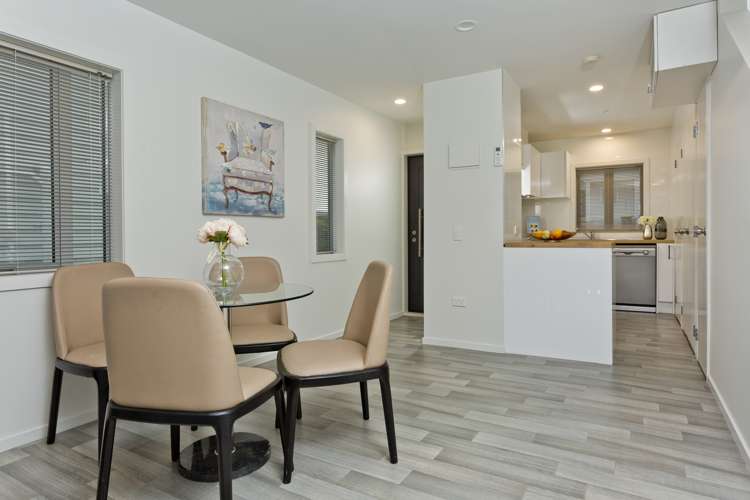 5/4 John Jennings Drive Oteha_12