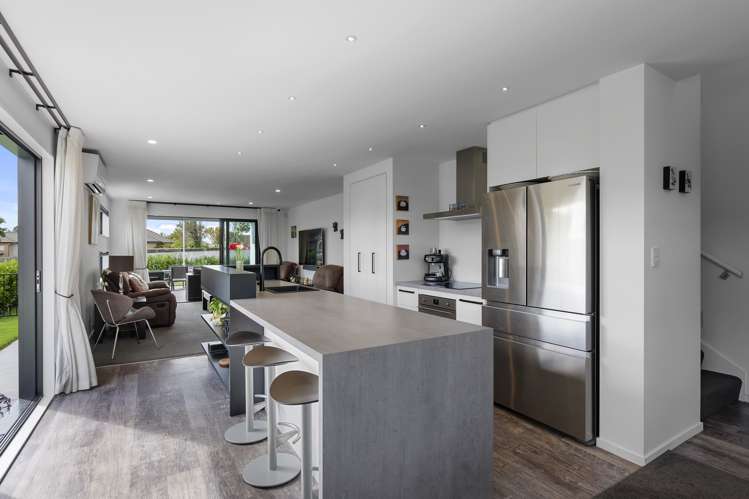 26 Grey Way Russley_7