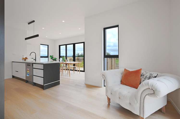 67 Harbourside Parade Hobsonville_3