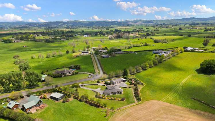 42 Mccandlish Road Ngahinapouri_26