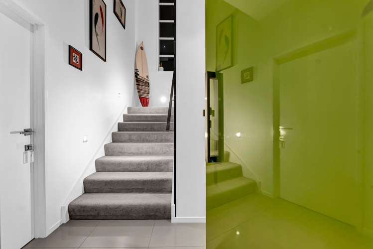 5c Beach Street Fitzroy_25