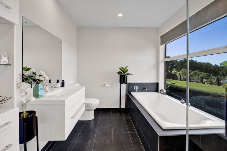 253 Lower Pitone Road Okato_32