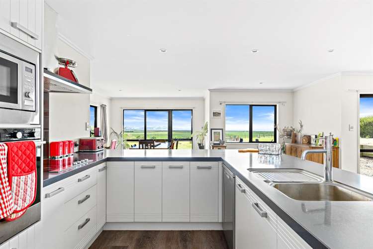 251 Mairetahi Road South Head_12