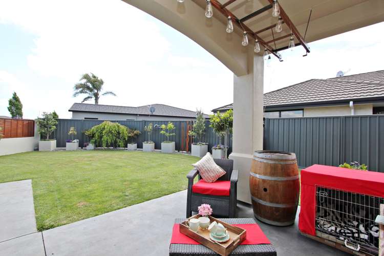 14 Portland Place Poraiti_17