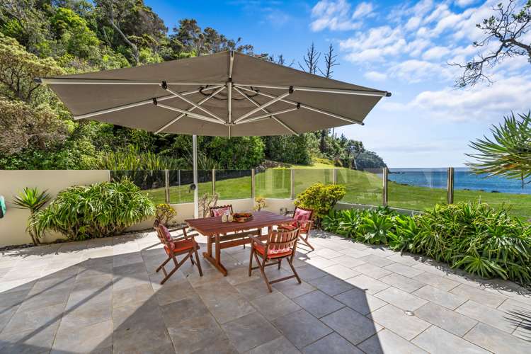 572 Rockell Road Whananaki_12