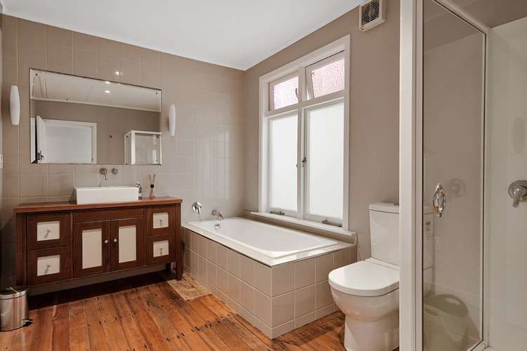 19 Hamana Street Narrow Neck_9