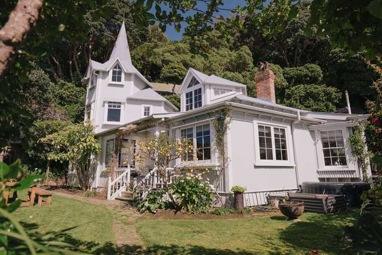 487 Karaka Bay Road Karaka Bays_25