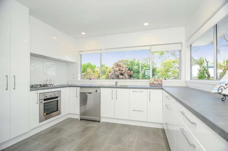 2/15 Hemi Street Narrow Neck_9