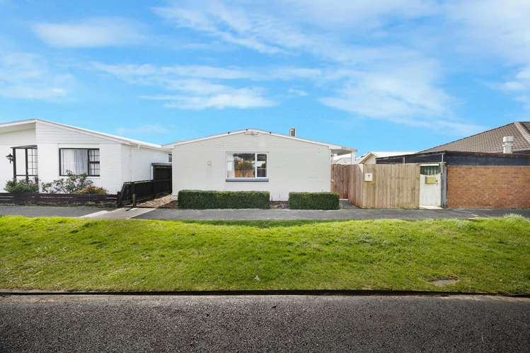 35 Dalgety Street Saint Kilda_17