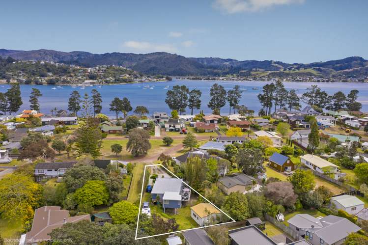 27 Dunlop Drive Pauanui_0