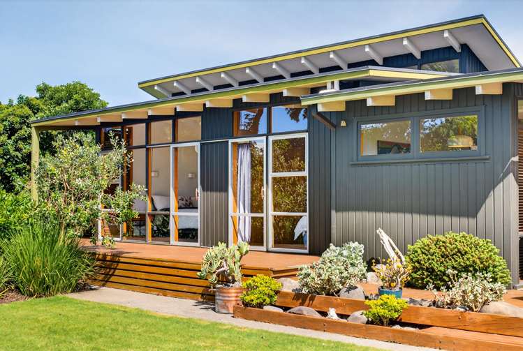 185A Georges Drive Napier South_32