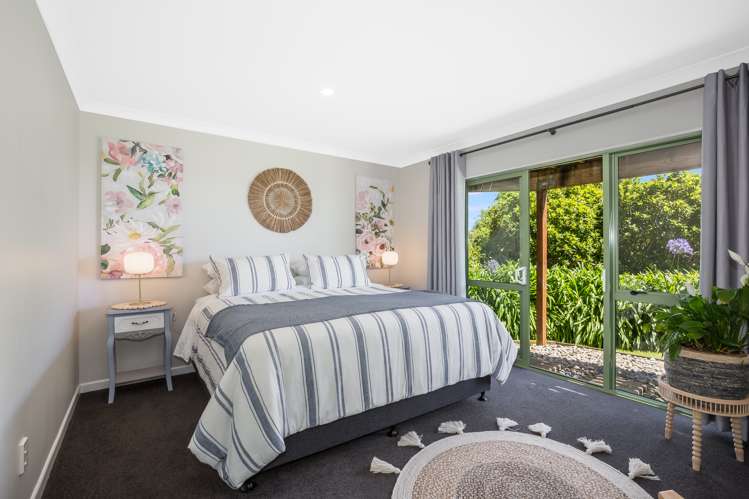 56 Kakariki Grove Waikanae_14