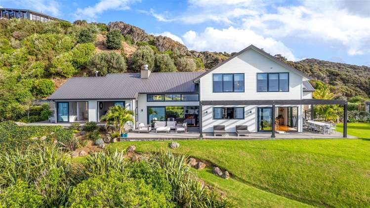 98 Pukematu Lane Russell_5