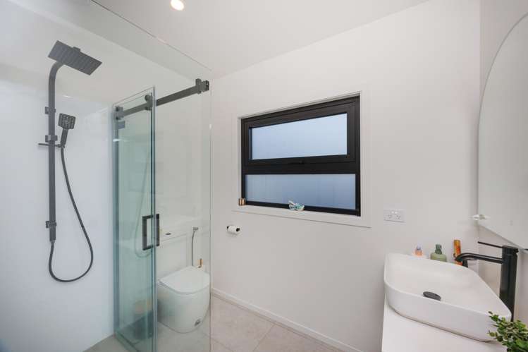 7 Karaka Street Tokomaru_30