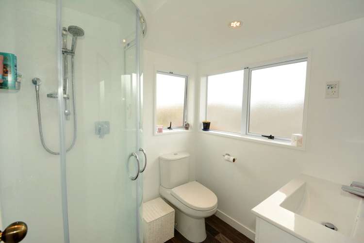 54 Oakland Street Andersons Bay_17