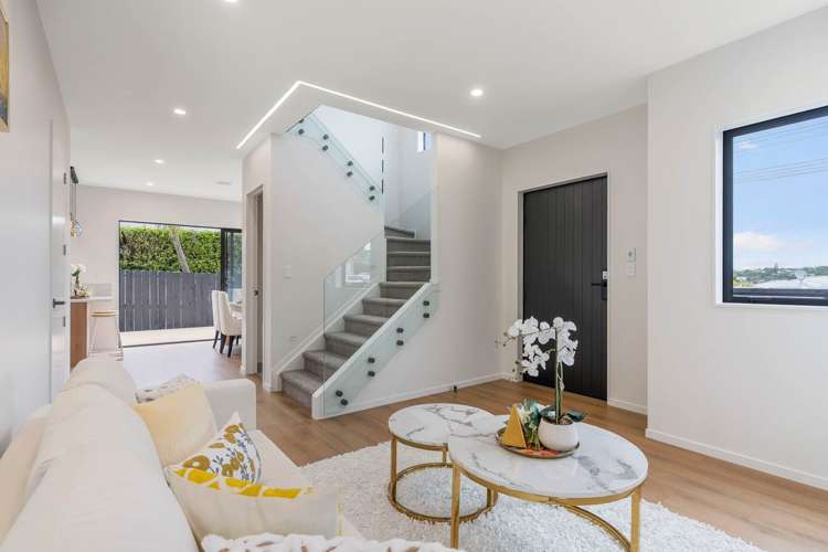 Lot 1-5/118 Chivalry Road Glenfield_37