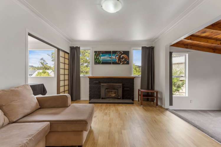 9 Surat Place Glen Eden_1