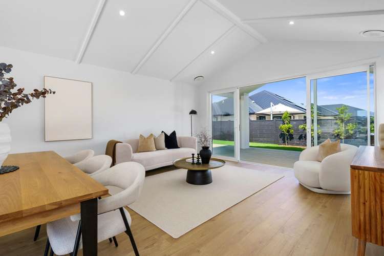 11 Rose Leigh Drive_5