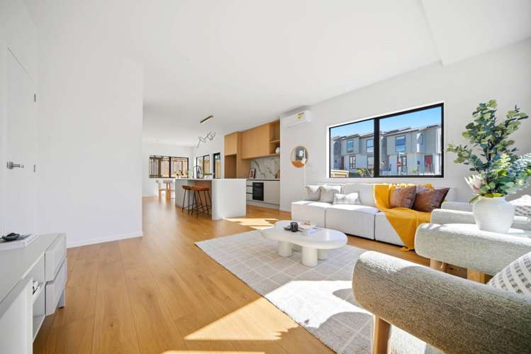 2 Waka Street Albany_3