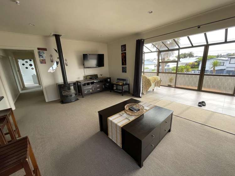 15 Fitzherbert Avenue Springvale_1