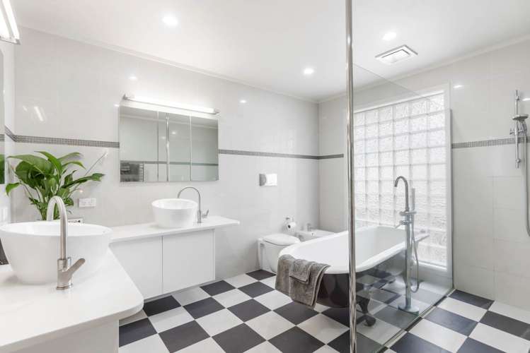 37 Sherwood Avenue Te Atatu South_20