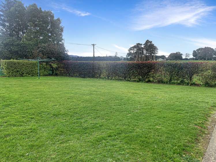 784 Top Grass Road 1192_9