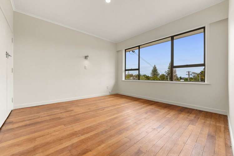 4 Dell Way Highland Park_22