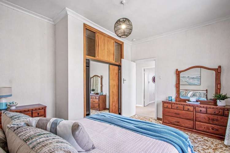 14 Toi Street Tawhero_15